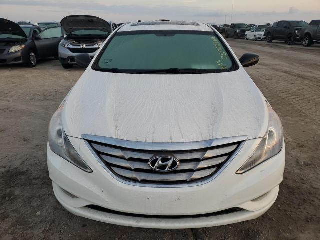 Photo 5 from auction – 2013 HYUNDAI SONATA SE with VIN 5NPEC4AB7DH774100