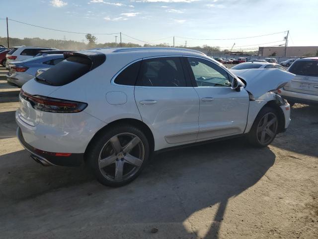 Photo 3 from auction – 2019 PORSCHE MACAN S with VIN WP1AB2A55KLB32353