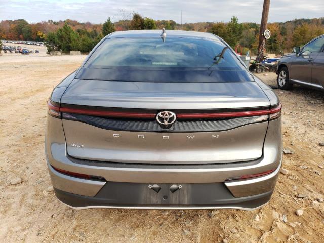 Photo 6 from auction – 2023 TOYOTA CROWN XLE with VIN JTDAAAAF5P3018044