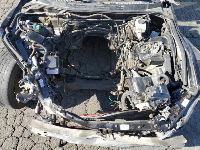 Photo 11 from auction – 2001 LEXUS IS 300 with VIN JTHBD182110013932