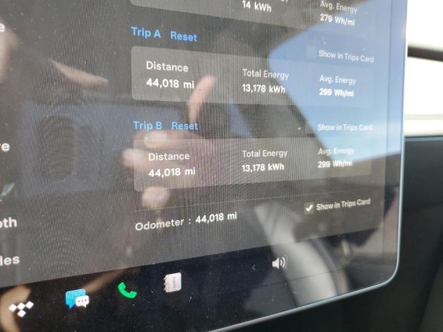 Photo 9 from auction – 2021 TESLA MODEL Y with VIN 5YJYGDEE6MF080759