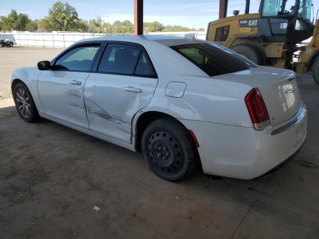 Photo 2 from auction – 2017 CHRYSLER 300 LIMITE with VIN 2C3CCARG6HH534724