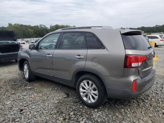 Photo 2 from auction – 2015 KIA SORENTO EX with VIN 5XYKU4A76FG593172