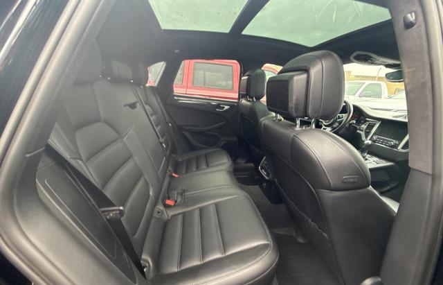 Photo 6 from auction – 2017 PORSCHE MACAN TURB with VIN WP1AF2A53HLB60116