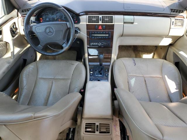 Photo 8 from auction – 1997 MERCEDES-BENZ E 320 with VIN WDBJF55F8VJ031008