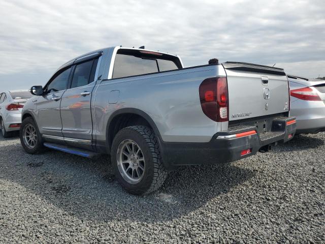 Photo 2 from auction – 2017 HONDA RIDGELINE with VIN 5FPYK3F79HB005947