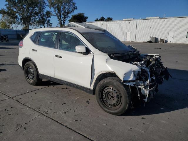Photo 4 from auction – 2016 NISSAN ROGUE S with VIN 5N1AT2MT4GC809792