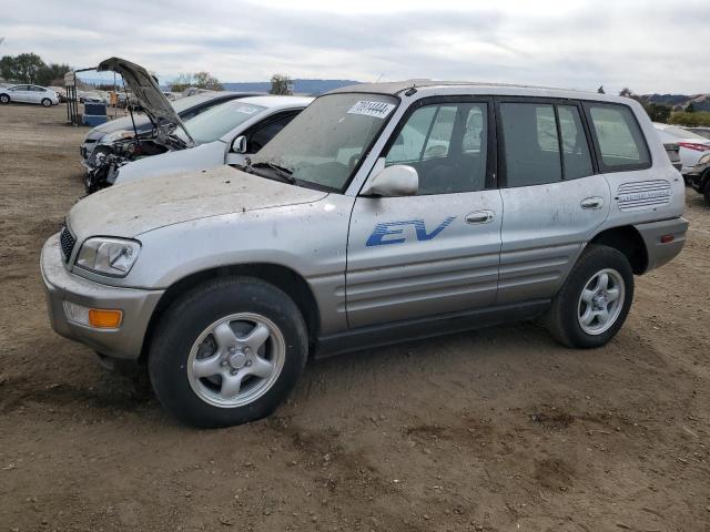 TOYOTA RAV4 2002 with VIN JT3GS10V820002449 - Photo from auction