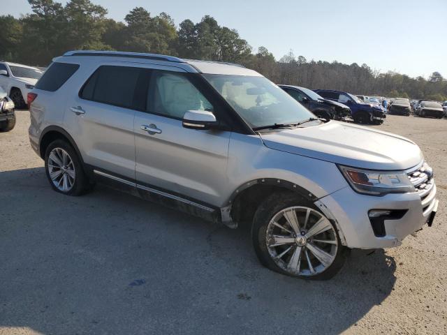 Photo 4 from auction – 2019 FORD EXPLORER L with VIN 1FM5K8F89KGA10947