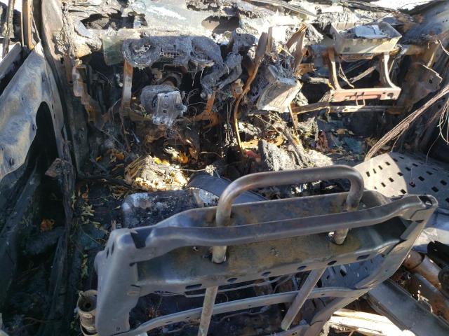 Photo 8 from auction – 2015 CHRYSLER TOWN & COU with VIN 2C4RC1BG4FR571777