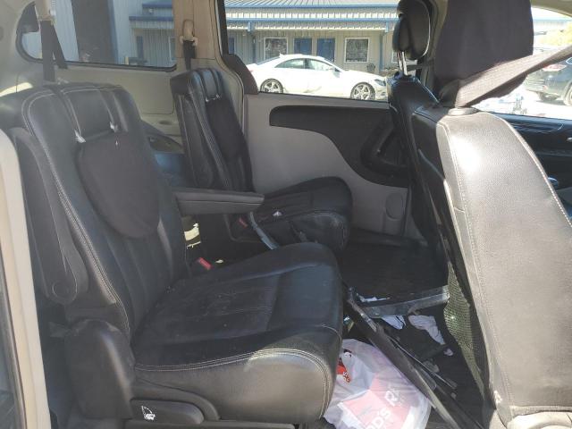 Photo 11 from auction – 2013 CHRYSLER TOWN & COU with VIN 2C4RC1BG7DR706232