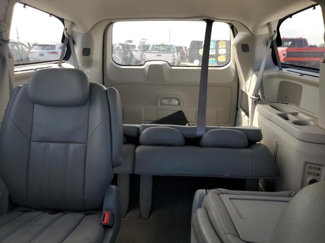 Photo 10 from auction – 2008 CHRYSLER TOWN & COU with VIN 2A8HR54P98R793757