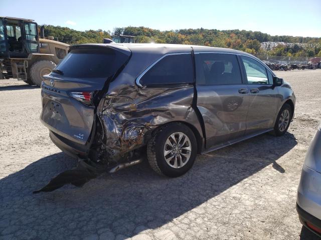 Photo 3 from auction – 2022 TOYOTA SIENNA LE with VIN 5TDKRKEC8NS122851