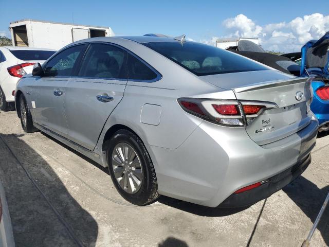 Photo 2 from auction – 2016 HYUNDAI SONATA HYB with VIN KMHE24L16GA041745