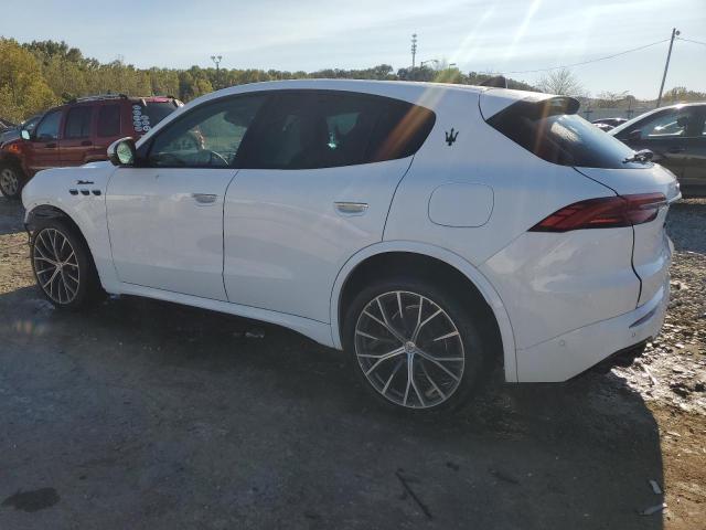 Photo 2 from auction – 2023 MASERATI GRECALE MO with VIN ZN682AVM2P7422477