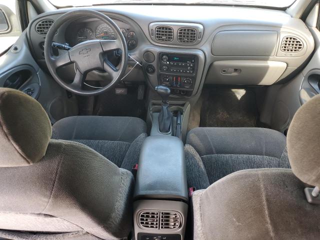 Photo 8 from auction – 2002 CHEVROLET TRAILBLAZE with VIN 1GNDS13S122201953