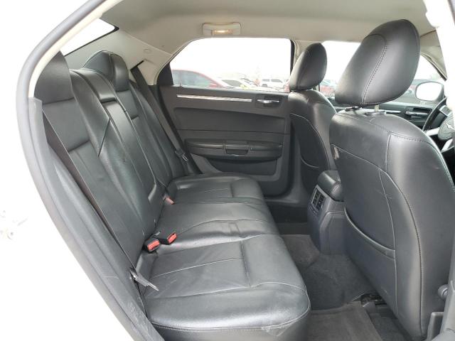 Photo 10 from auction – 2010 CHRYSLER 300 TOURIN with VIN 2C3CA5CV3AH143315