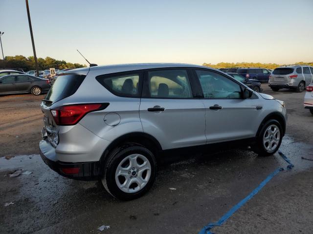 Photo 3 from auction – 2019 FORD ESCAPE S with VIN 1FMCU0F72KUA87025