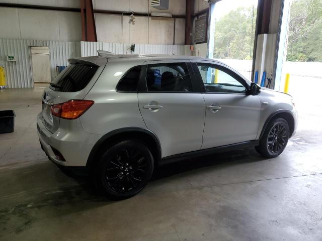Photo 3 from auction – 2019 MITSUBISHI OUTLANDER with VIN JA4AR3AU7KU024993