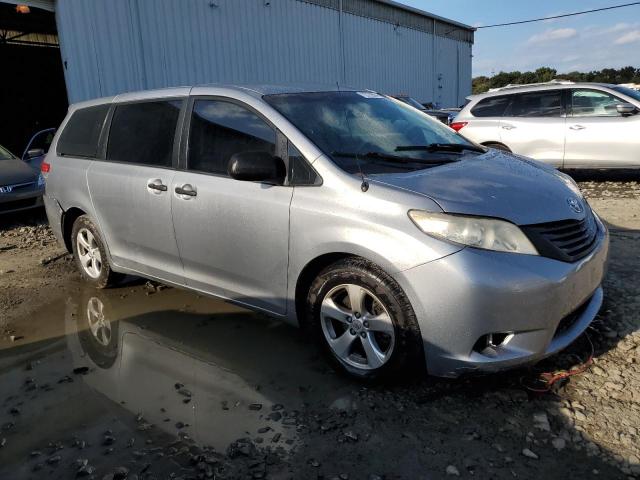 Photo 4 from auction – 2012 TOYOTA SIENNA with VIN 5TDZK3DC6CS186359