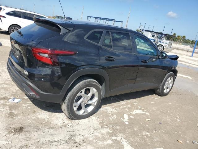 Photo 3 from auction – 2024 CHEVROLET TRAX LS with VIN KL77LFE2XRC020932