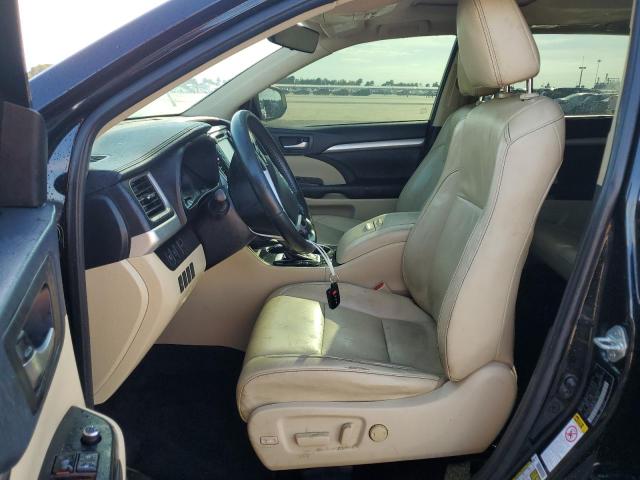 Photo 7 from auction – 2019 TOYOTA HIGHLANDER with VIN 5TDKZRFH5KS569975