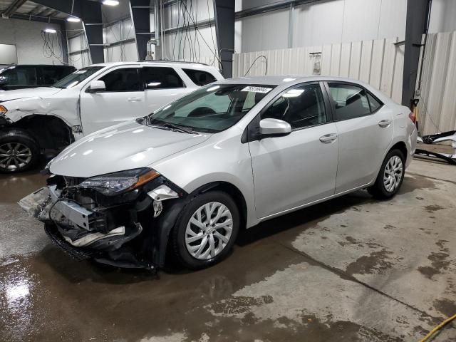 TOYOTA COROLLA L 2018 con VIN 5YFBURHE2JP802137 - Foto de la subasta