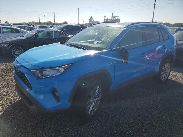 TOYOTA RAV4 XLE P 2019 with VIN 2T3C1RFVXKC001884 - Photo from auction