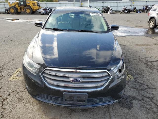 Photo 5 from auction – 2016 FORD TAURUS SEL with VIN 1FAHP2E82GG105266