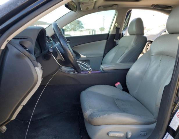 Photo 7 from auction – 2006 LEXUS IS 250 with VIN JTHBK262162018610