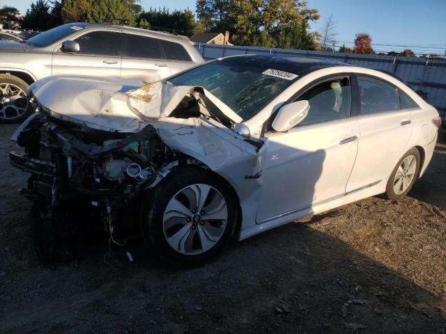 HYUNDAI SONATA HYB 2013 with VIN KMHEC4A42DA068558 - Photo from auction