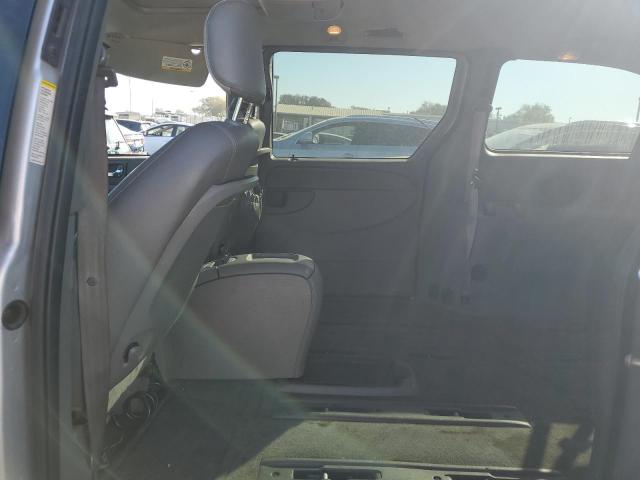 Photo 11 from auction – 2004 DODGE GRAND CARA with VIN 2D4GP44L04R606600