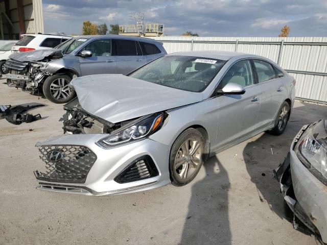 HYUNDAI SONATA LIM 2019 with VIN 5NPE34AFXKH790694 - Photo from auction