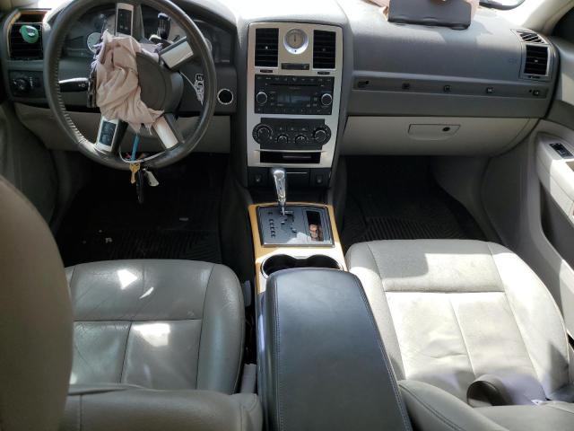 Photo 8 from auction – 2008 CHRYSLER 300 LIMITE with VIN 2C3KA33G68H118601