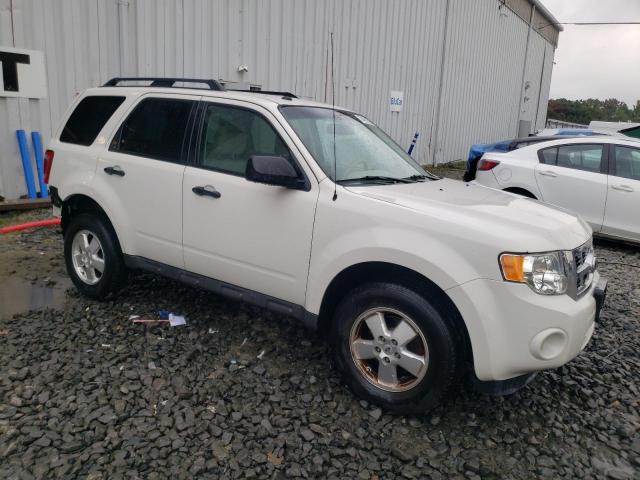 Photo 4 from auction – 2011 FORD ESCAPE XLT with VIN 1FMCU0DG0BKC58921