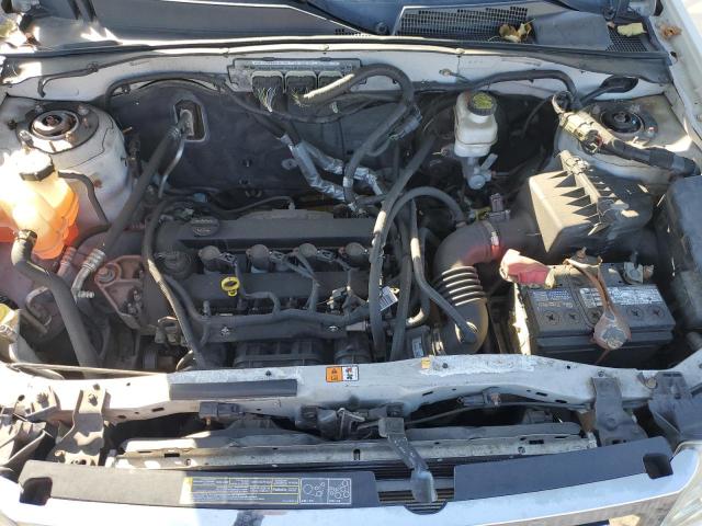 Photo 12 from auction – 2011 FORD ESCAPE XLS with VIN 1FMCU0C78BKA32143