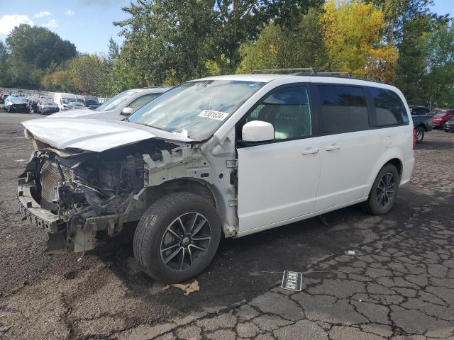 DODGE GRAND CARA 2018 with VIN 2C4RDGEG9JR284827 - Photo from auction