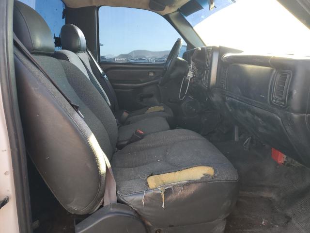 Photo 10 from auction – 2003 CHEVROLET SILVERADO with VIN 1GCHC24U73E356309
