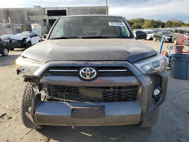 Photo 5 from auction – 2021 TOYOTA 4RUNNER SR with VIN JTEMU5JR5M5909792