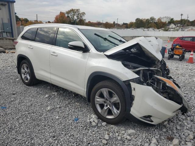 Photo 4 from auction – 2015 TOYOTA HIGHLANDER with VIN 5TDDKRFH9FS219686