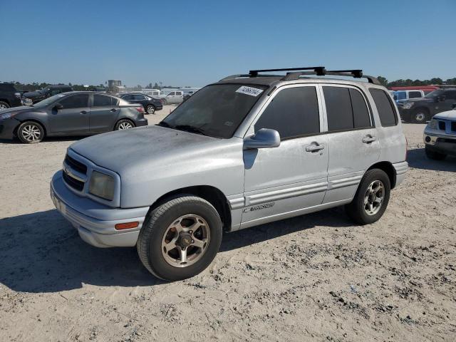 CHEVROLET TRACKER 2000 with VIN 2CNBE13C7Y6916047 - Photo from auction