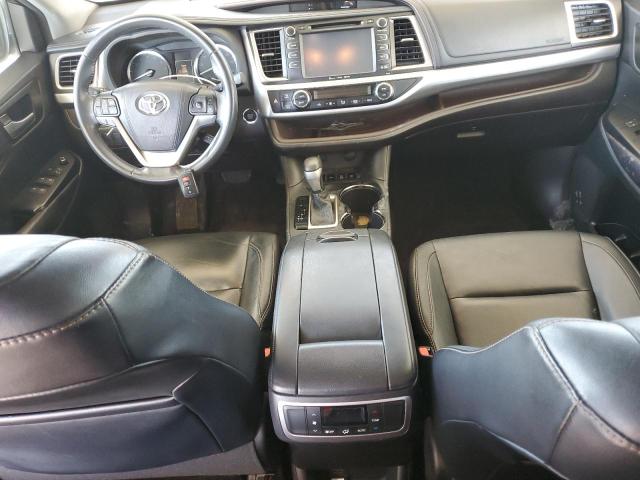 Photo 8 from auction – 2016 TOYOTA HIGHLANDER with VIN 5TDJKRFHXGS315394