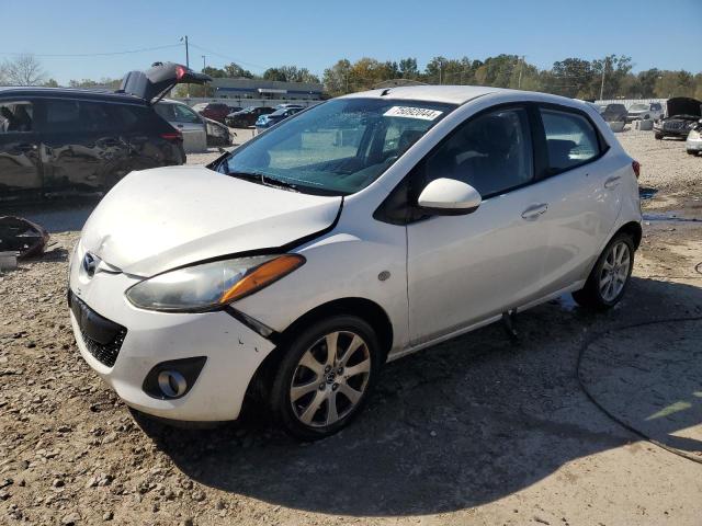 MAZDA MAZDA2 2013 with VIN JM1DE1LY1D0158315 - Photo from auction