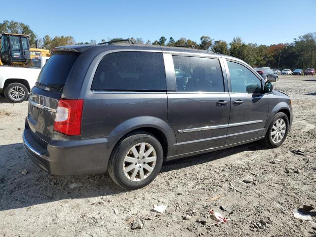 Photo 3 from auction – 2016 CHRYSLER TOWN & COU with VIN 2C4RC1BG1GR299514