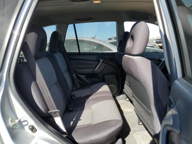 Photo 10 from auction – 2004 TOYOTA RAV4 with VIN JTEGD20V940032134
