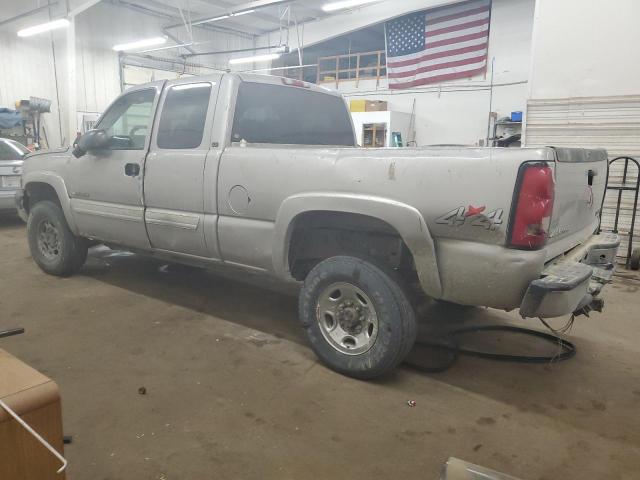 Photo 2 from auction – 2004 CHEVROLET SILVERADO with VIN 1GCHK29G44E217424