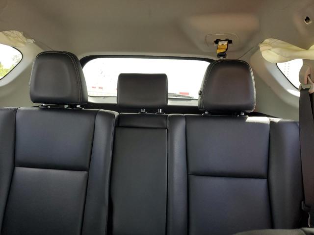 Photo 10 from auction – 2015 TOYOTA RAV4 LIMIT with VIN JTMYFREV6FJ028480