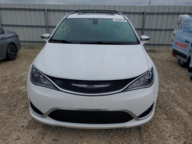Photo 5 from auction – 2019 CHRYSLER PACIFICA L with VIN 2C4RC1GG3KR551989
