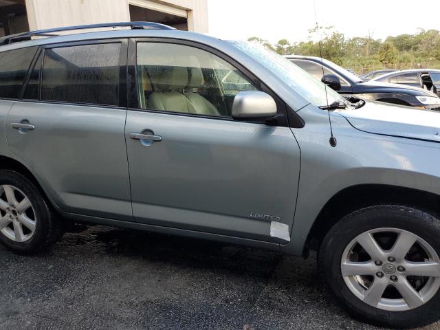 Photo 13 from auction – 2006 TOYOTA RAV4 LIMIT with VIN JTMZK31V266002576