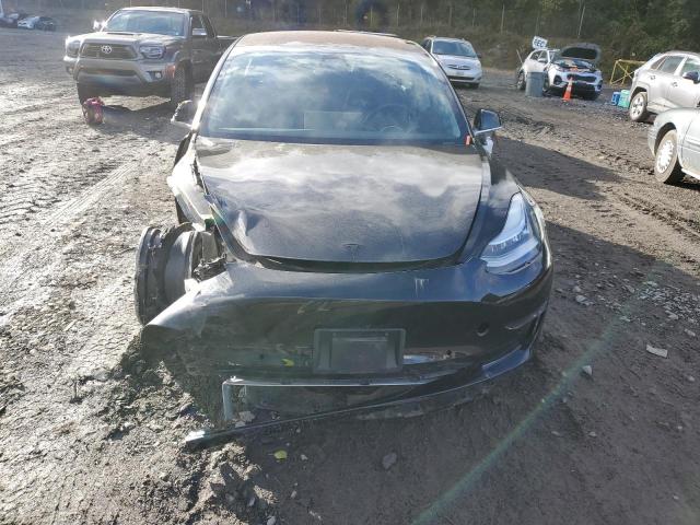 Photo 5 from auction – 2018 TESLA MODEL 3 with VIN 5YJ3E1EB1JF118768